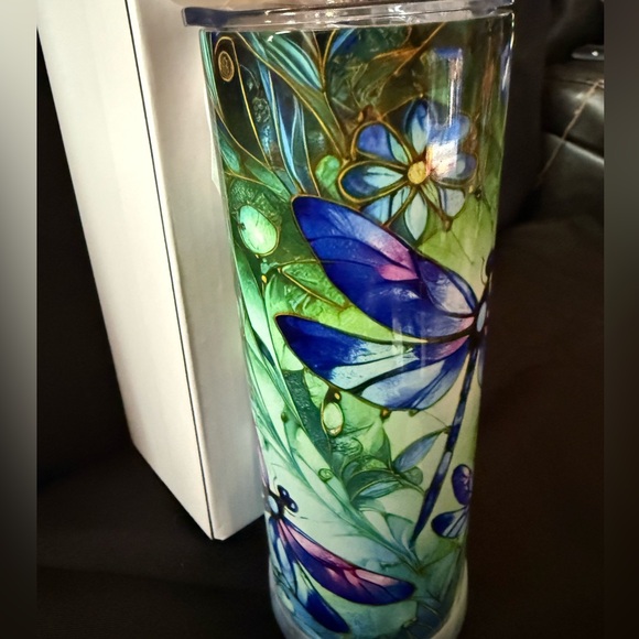 New 20oz Dragonfly Art Glass Tumbler- Slid Lid Nonslip Bottom Straw and Cleaner - Picture 4 of 8